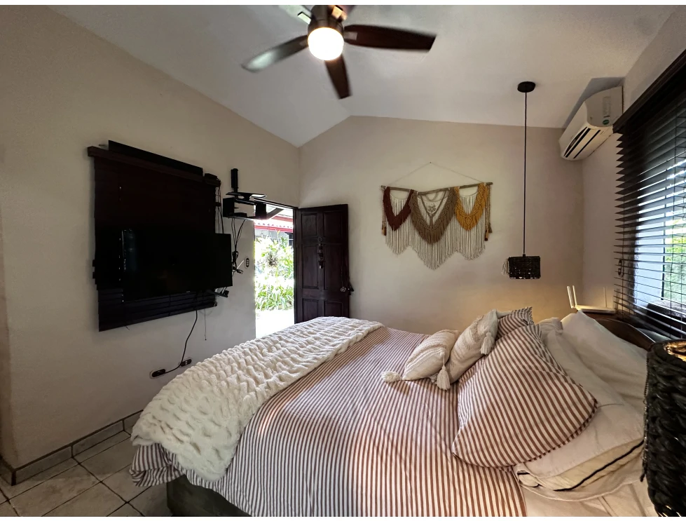 Casa de Luz in Pozos, Santa Ana: Discover Casa de Luz: your refuge in the midst of chaos! - Gallery image 14