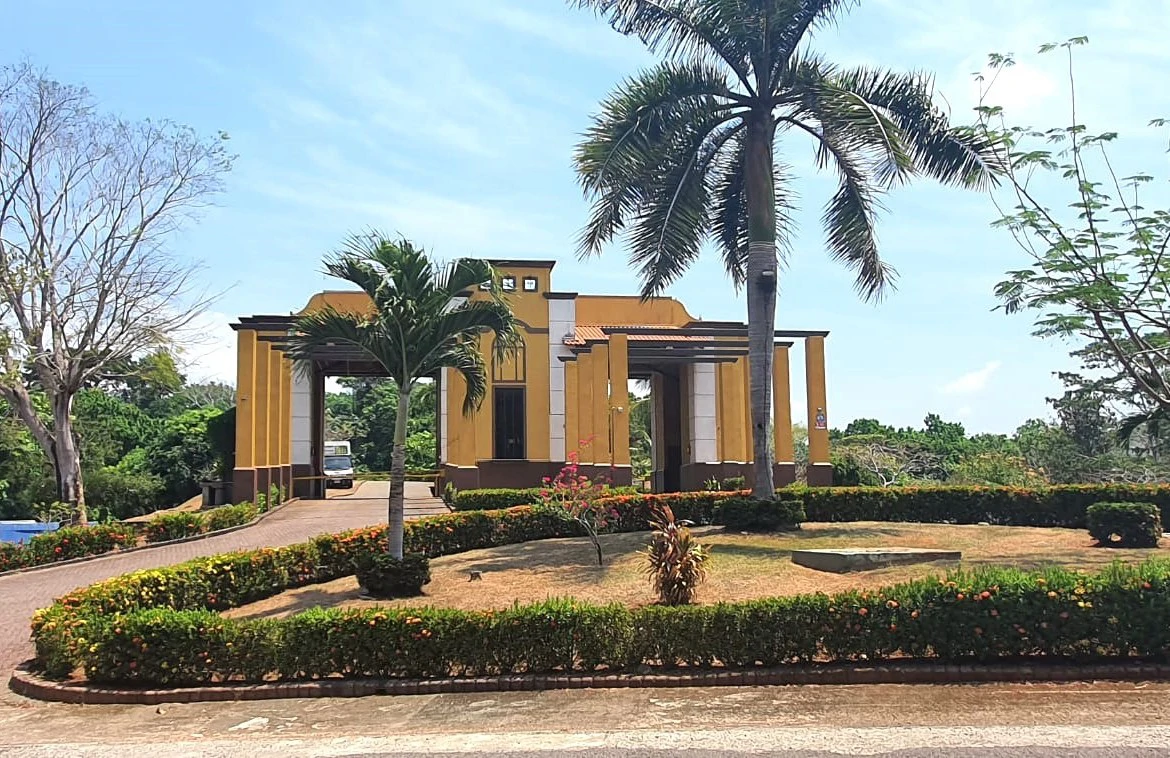 Home Construction Site For Sale in Esterillos