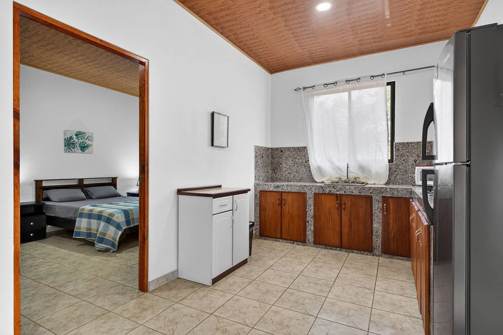 Villa Los Monos: High-Income 9-Unit Rental Property Near Playa Grande - Gallery image 43