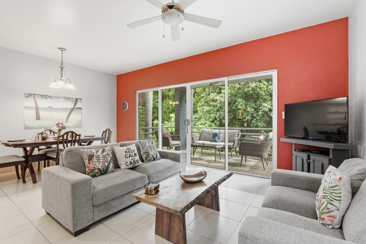 Casa Blanca #8: Spacious 3-Bedroom Condo in Surfside Estates Near Playa Potrero Beach
