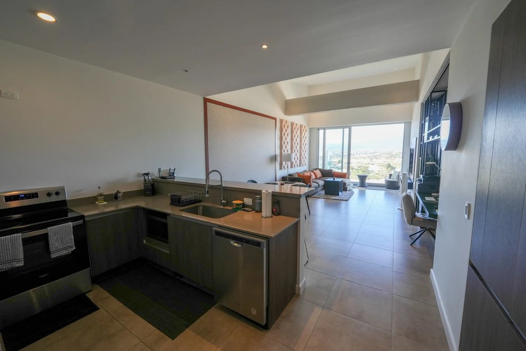 Apartment For Sale in Guachipelín - Gallery image 2