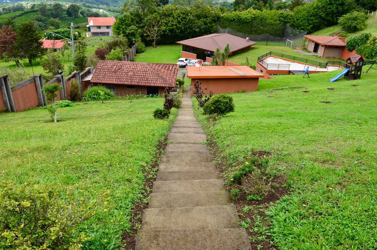 Finca doña Flory: Property with incredible views in Santa Barbara, Heredia - Gallery image 4