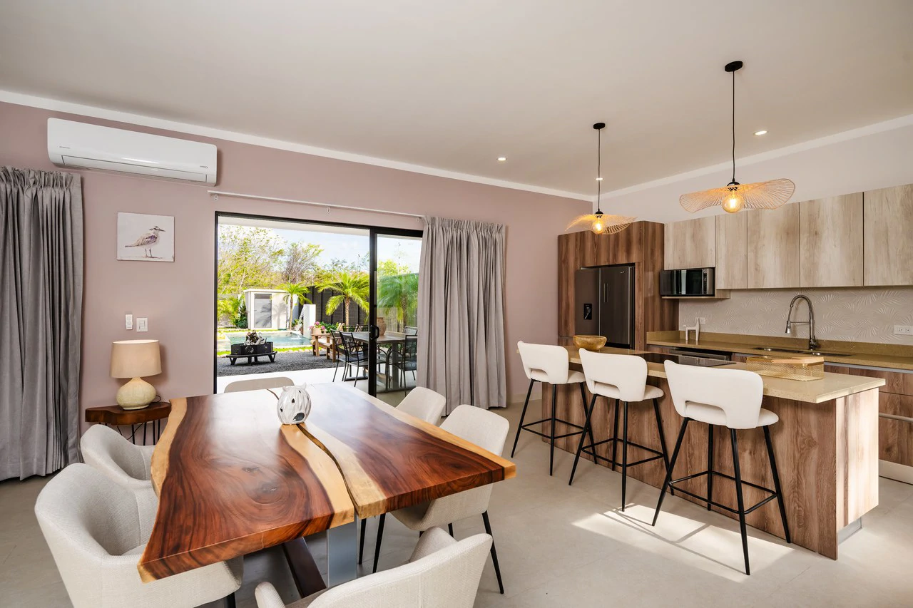 Villa Aurora: New 5BR Luxury Home Minutes from Playa Penca & Potrero - Gallery image 6