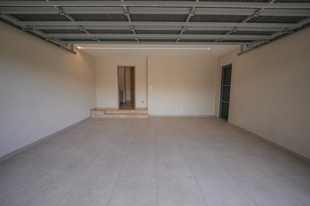 House For Sale in Lindora - Gallery image 32