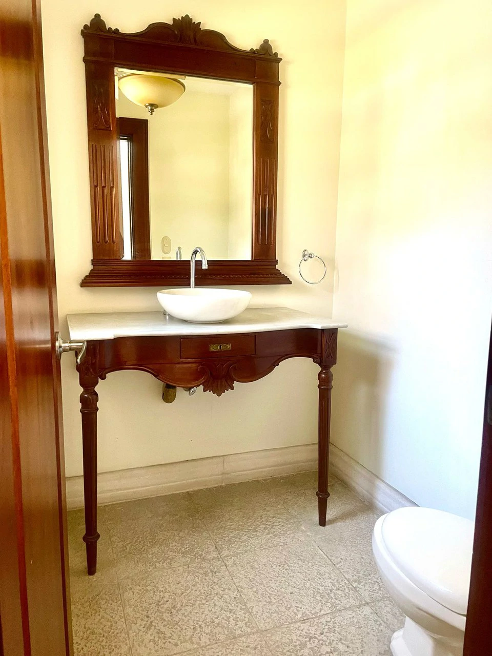 House for sale in gated community Escazu Costa Rica each room with private bathroom - Gallery image 8