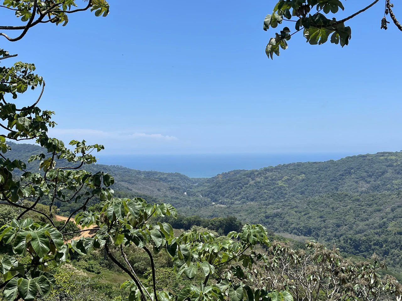 1.97 ACRES – 3 Bedroom Home With Pool, 360 Degree Mountain And Ocean View!!!!: Near the Coast and Mountain House For Sale in Platanillo de Dominical - Gallery image 26