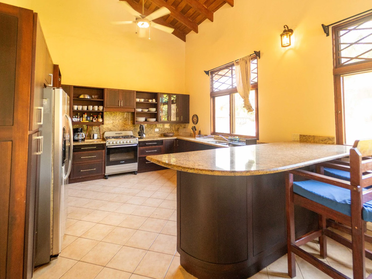 Oasis - Tropical Haven with Two Homes in Carrillo - Gallery image 12