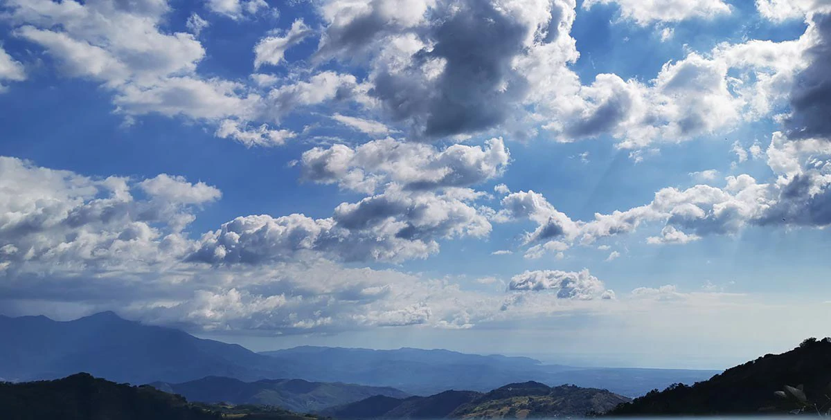 ID 3700: Price Slash! Ocean and Mountain View Lot close to Atenas and the beach