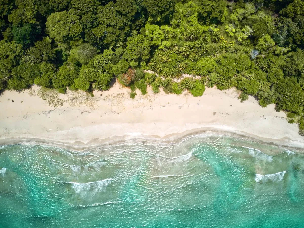 ID 1073: Villa Cabu - Luxury Airbnb Rental with Pool in Playa Chiquita - Gallery image 17