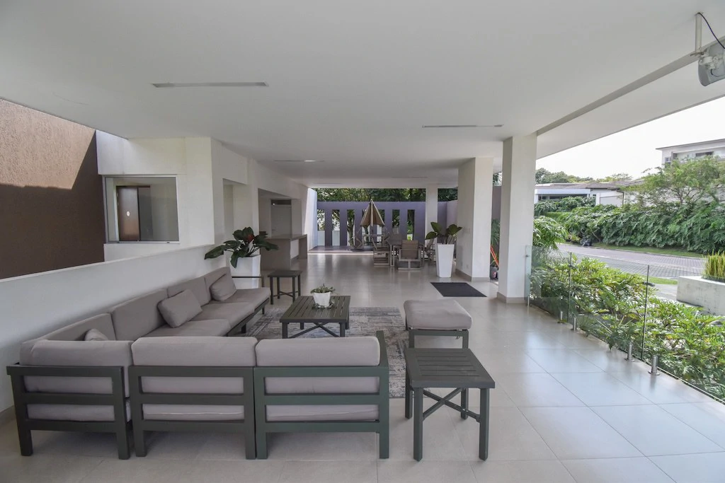 Penthouse con Línea Blanca de 3 habitaciones en Escazú: Apartment For Sale in Guachipelín - Gallery image 41