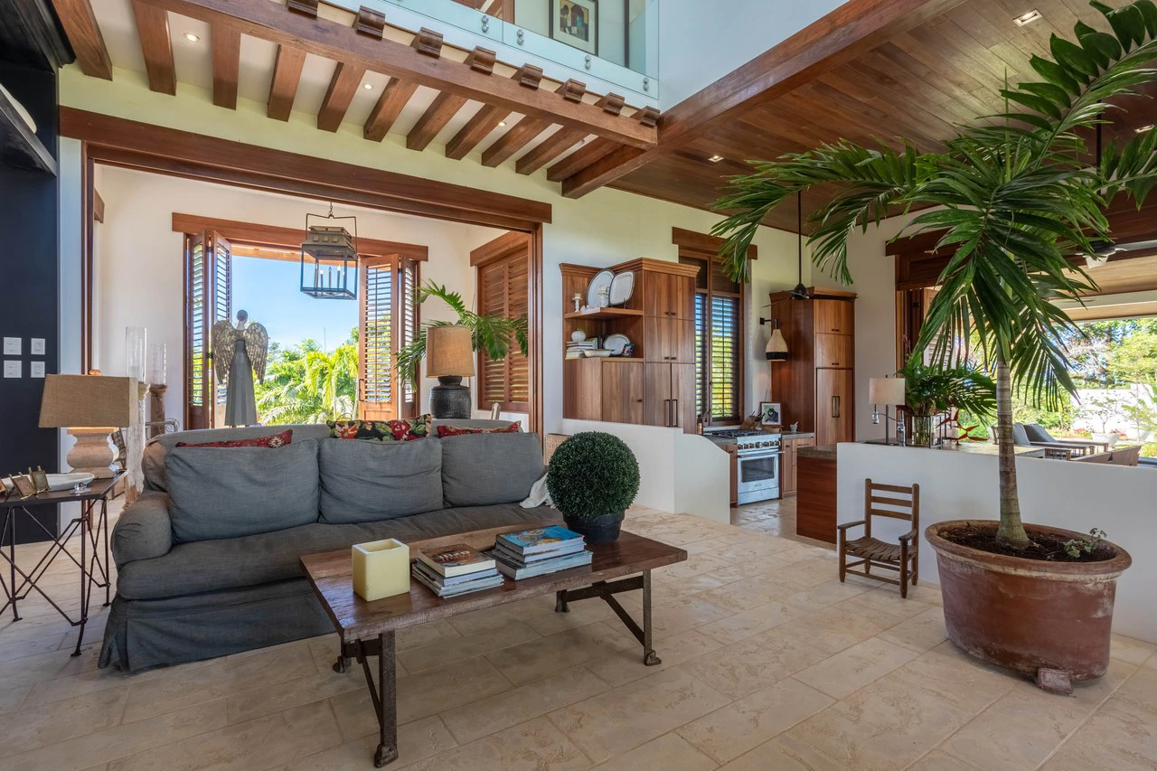 Custom Built Home in Dominical with 2 Building Sites in Costa Verde Estates - Gallery image 10