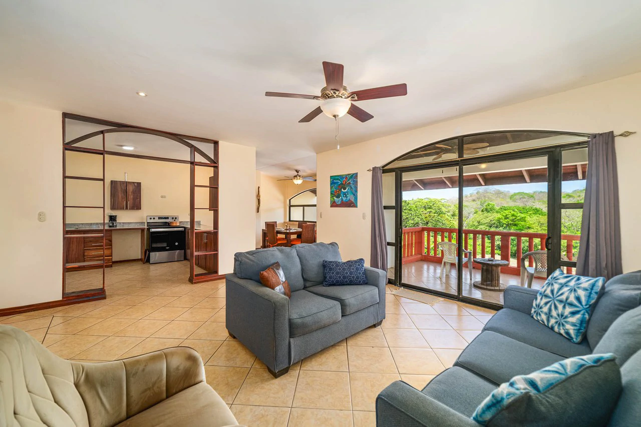Colinas de Golf #23: 2BR Townhome 10Min Drive to Playa Grande - Gallery image 10