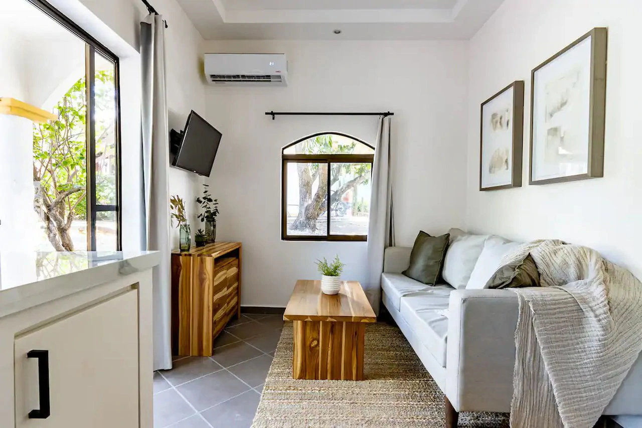Tamarindo Paradise Condo #6: An income producer walking distance to the beach - Gallery image 8