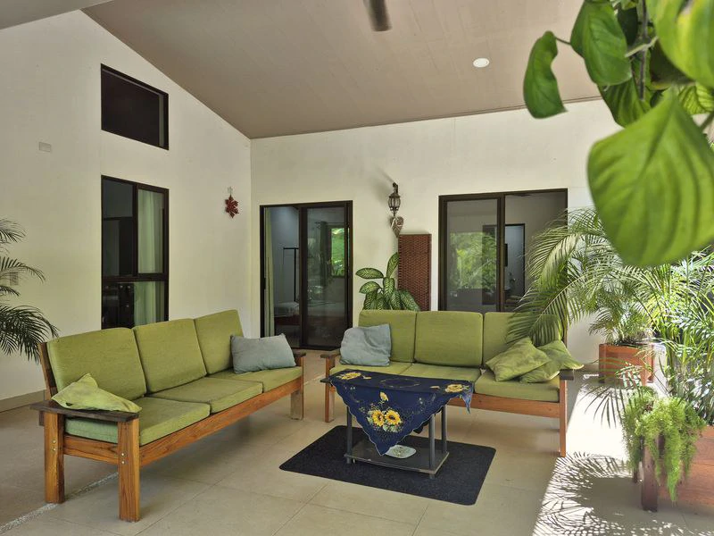 Entre Palmas Retreat: Near the Coast House For Sale in Playa Samara - Gallery image 8