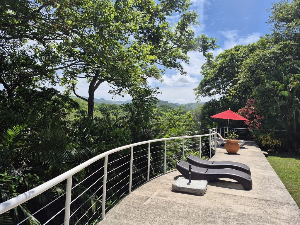 Condo Montelaguna: One Bedroom Condo with Pool Just Steps from Carrillo & Sámara Beaches – Rental Investment Opportunity - Gallery image 3