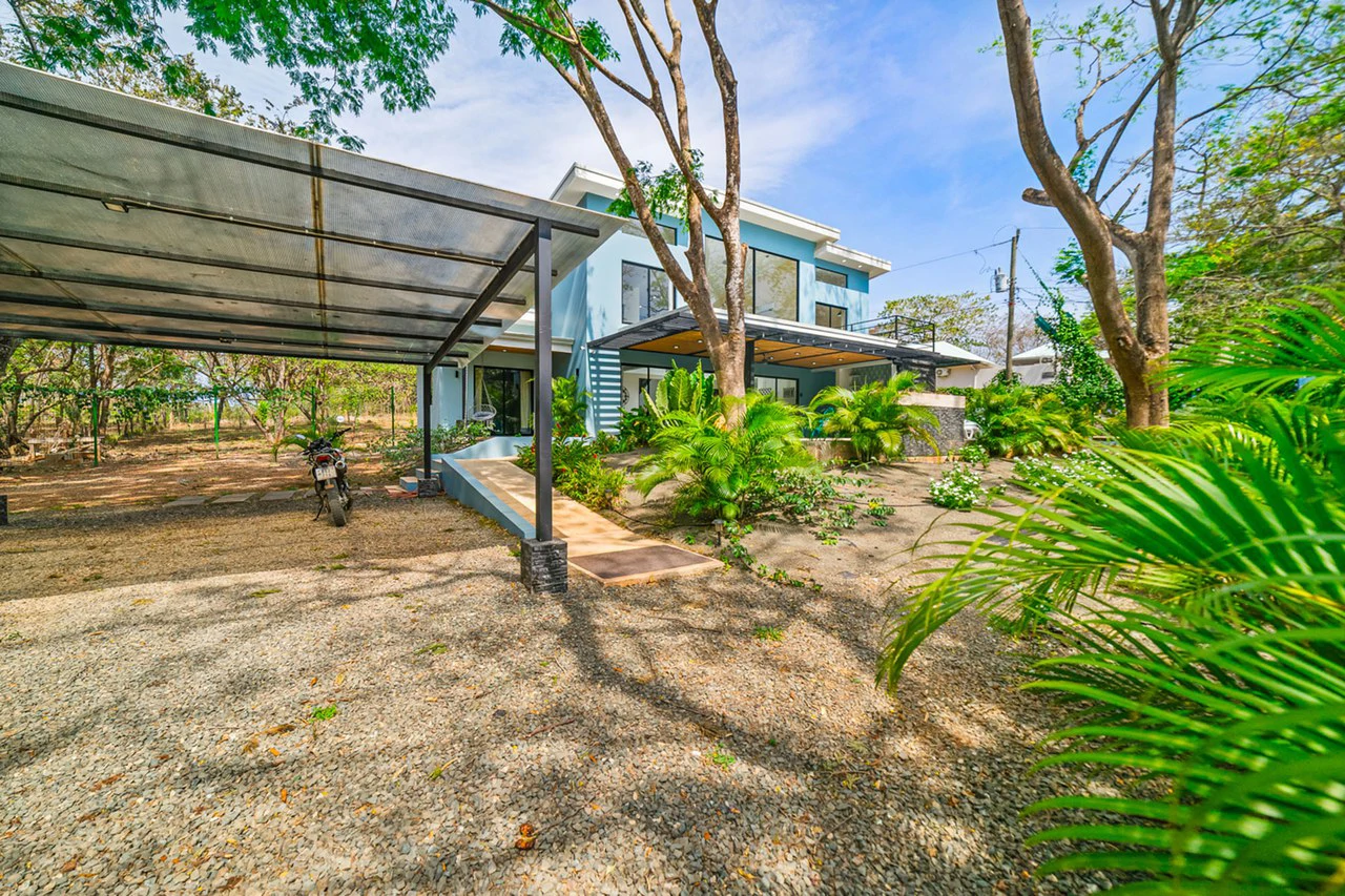 The Wave: New Playa Avellanas Beach House - Gallery image 17