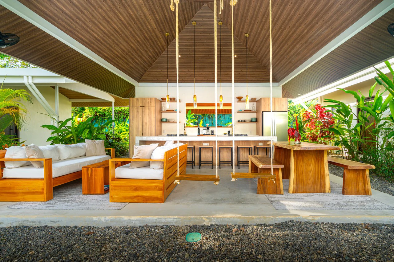 Income Ready Boutique Investment near Whale's Tail Beach - Gallery image 21