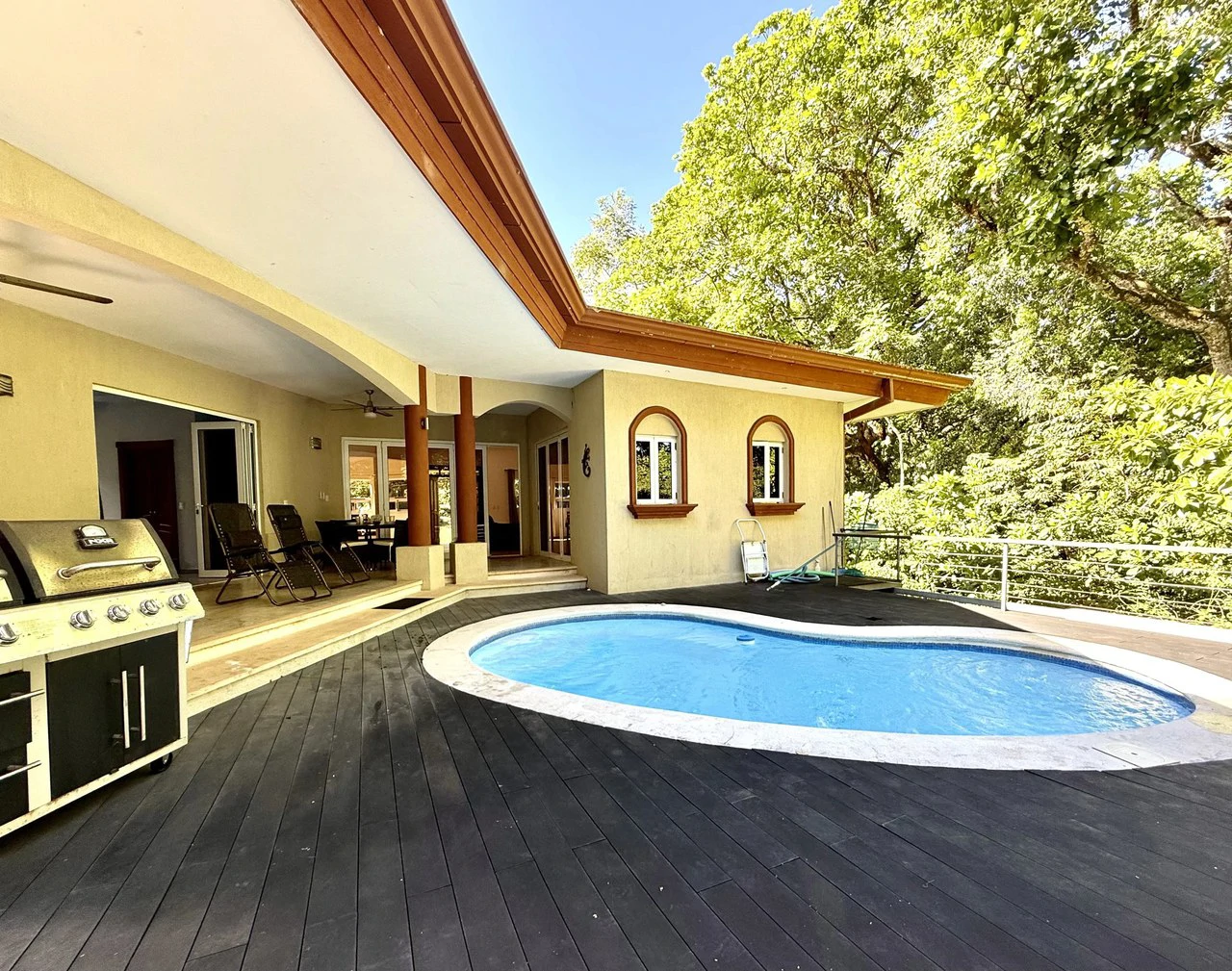 CASA LUNA y SOL: $350,000 USD Home in the Jungle, Very Private but still close to everything