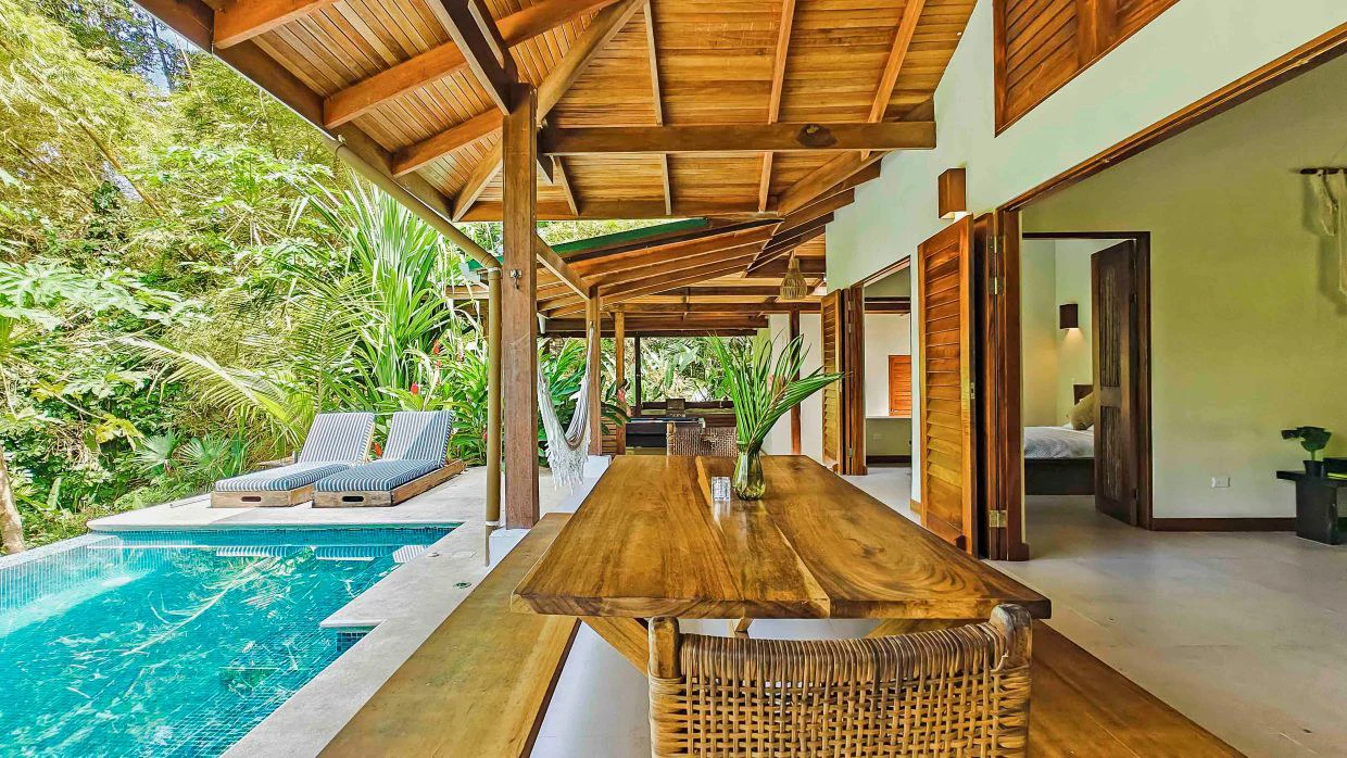 ID 498 - 3 Bd/3Ba w/Pool on 21,000m2 Lot, Punta Uva: Hilltop Estate with Expansive Outdoor Living, Infinity Pool, and Solar Power on 2.1 Hectares of Titled Land - Gallery image 25