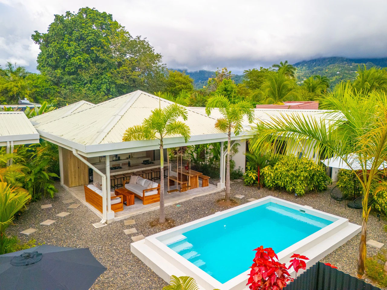 Income Ready Boutique Investment near Whale's Tail Beach - Gallery image 7