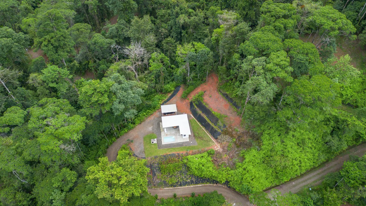 Ocean View Home in Portasol, 2 Bed, 1 Bath, Pool, Private Waterfall & Extra Building Site: Mountain House For Sale in Portalon - Gallery image 26