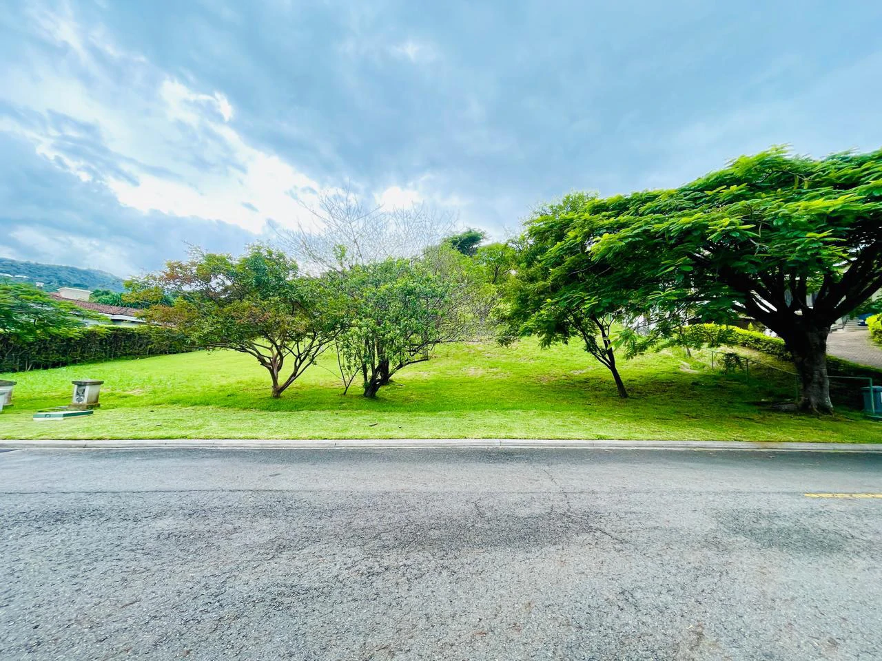 Lot for sale Cerro Alto Gated community Escazu Guachipelin - Gallery image 5