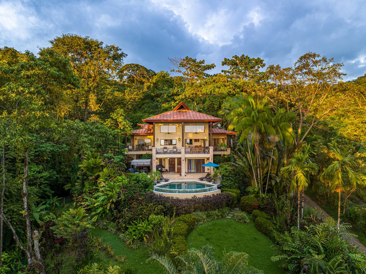 Luxurious Coastal Retreat with Ocean Views in Uvita, Costa Rica - Gallery image 53