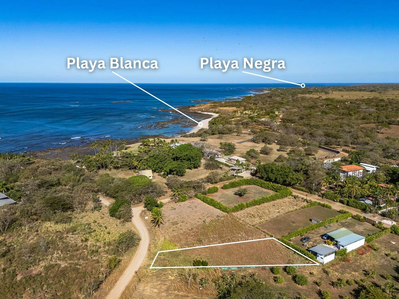 Playa Blanca Lot: Ocean View Lot Footsteps to White Sand Beach - Water Connected - Gallery image 8