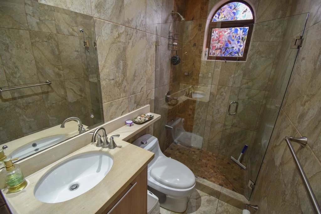 House For Sale in Ciudad Colón - Gallery image 4