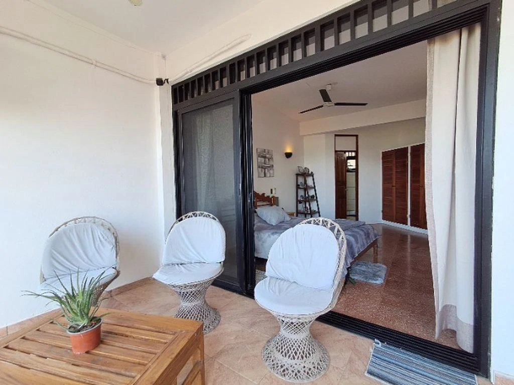 Condo Pacific Dream: Exceptional Opportunity in Samara – 1-Bedroom Condo with Ocean View - Gallery image 11