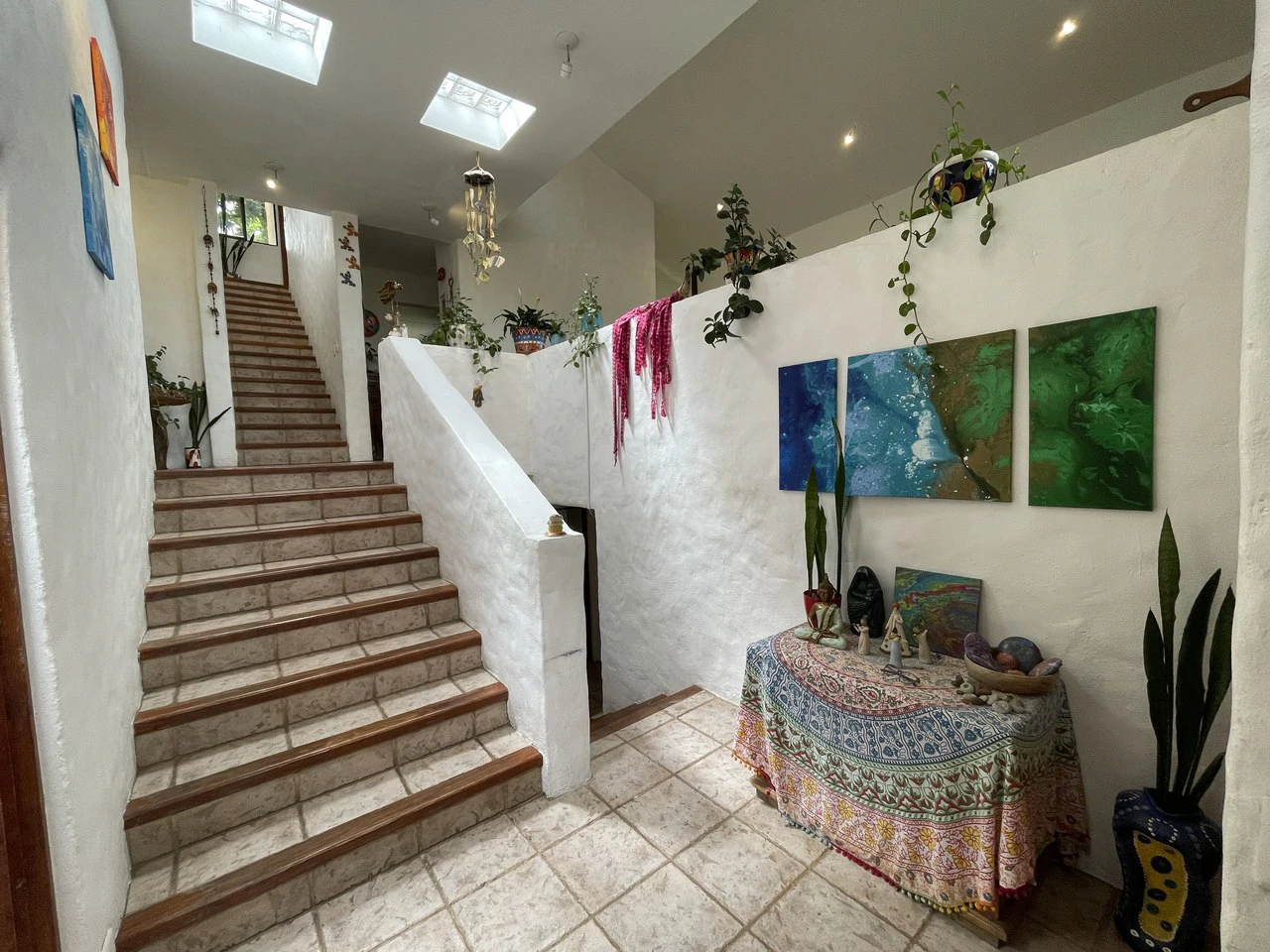 Loma Real P430: Spacious 5-Bedroom Home in Gated Community in Escazú, Guachipelin Norte - Gallery image 11