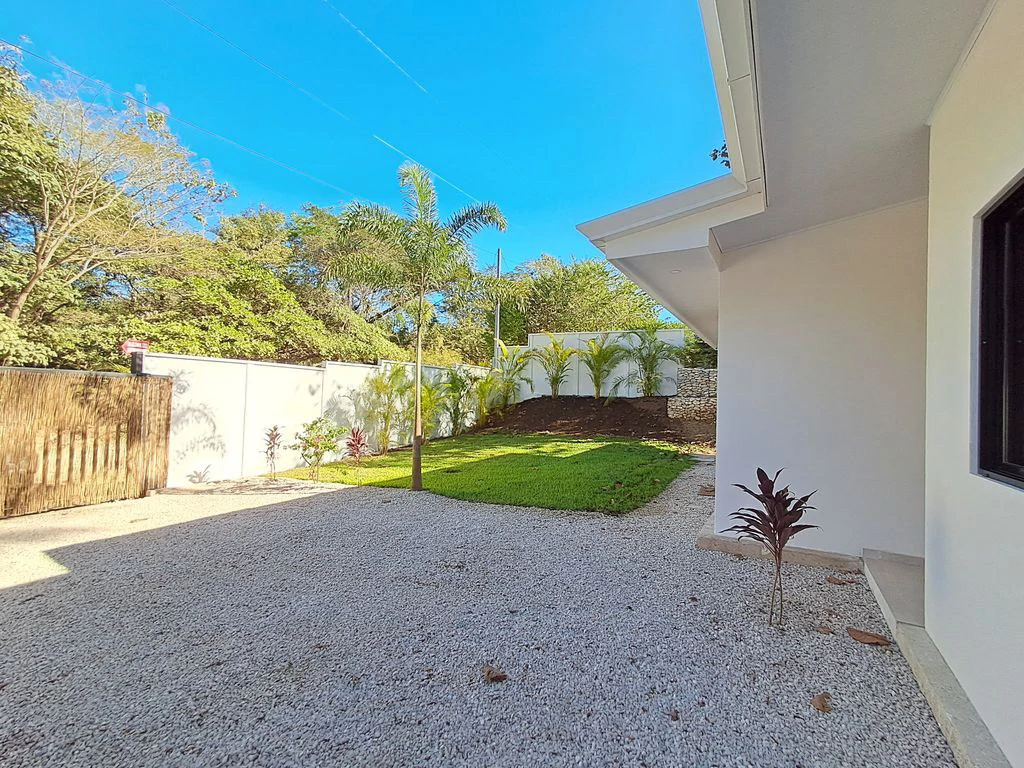 Casa Abana: Newly Built Home with Private Pool Just 10 Minutes from Sámara - Gallery image 4