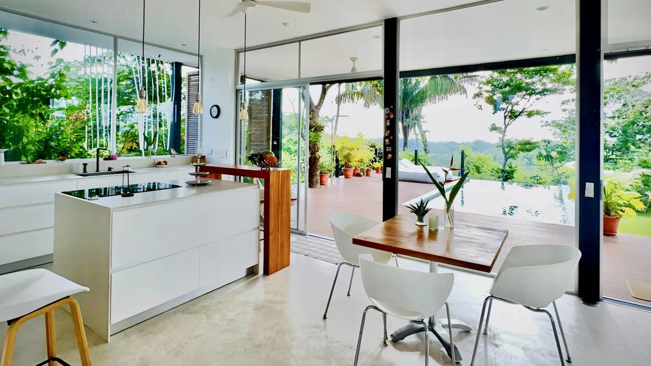 The Ark: $1,390,000 USD Luxury Jungle Estate with Guest House in The Ark Community, Santa Teresa Costa Rica - Gallery image 12