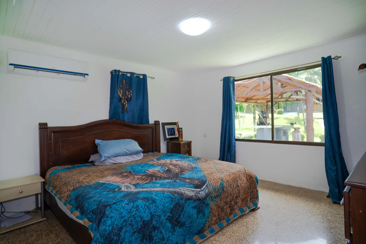 Three home stunning estate close to Quepos: Mountain Property For Sale in Parrita - Gallery image 23