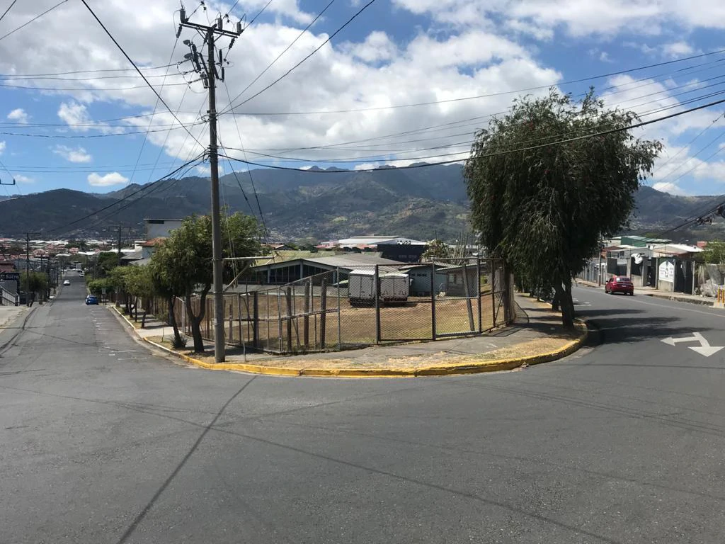 Bargain Commercial property for sale near Sabana San Jose Costa Rica - Gallery image 37