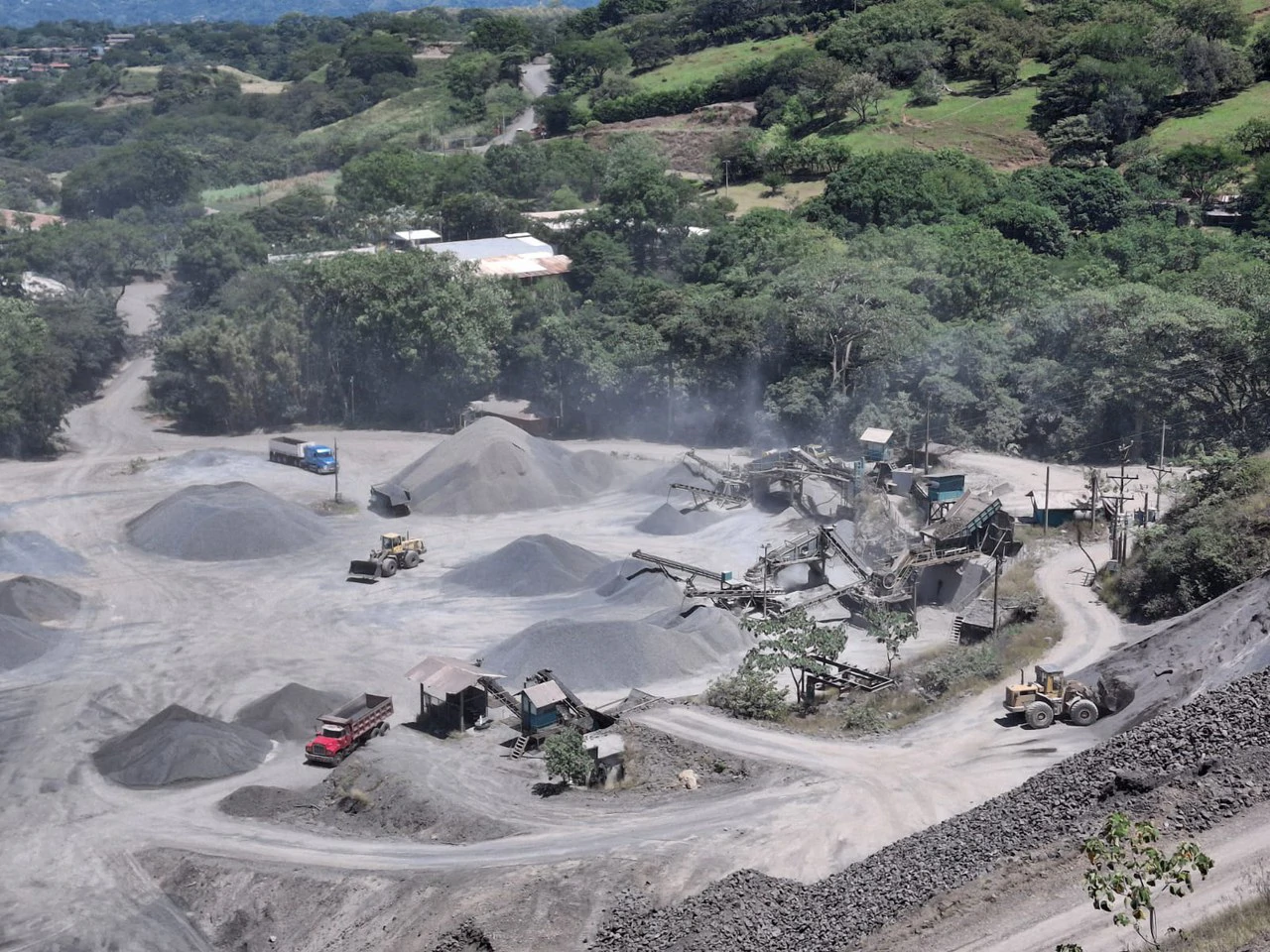 Large-Scale Investment: 108 ha. Industrial Rock Quarry & Diversified Investment Property - Gallery image 6