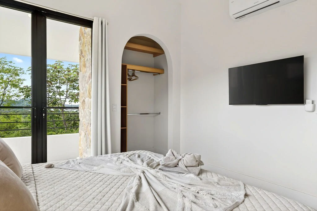 Casa Agave Azul: Contemporary 4-Bedroom Home with Attached Guest Suite in Playa Potrero - Gallery image 15