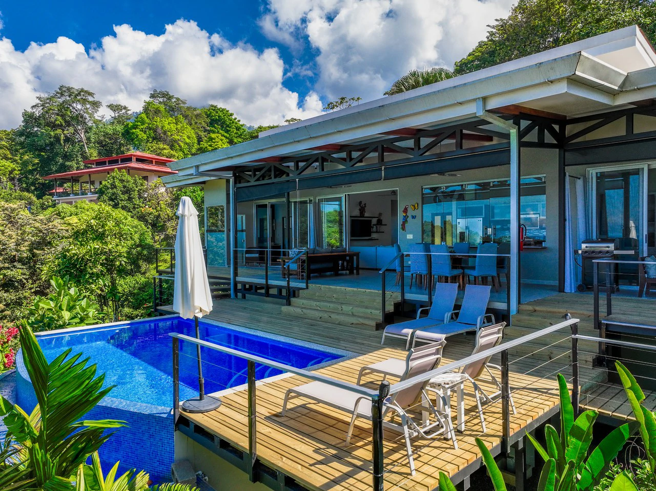 Luxury Villa with Guest House and Ocean Views of Costa Ballena - Gallery image 7