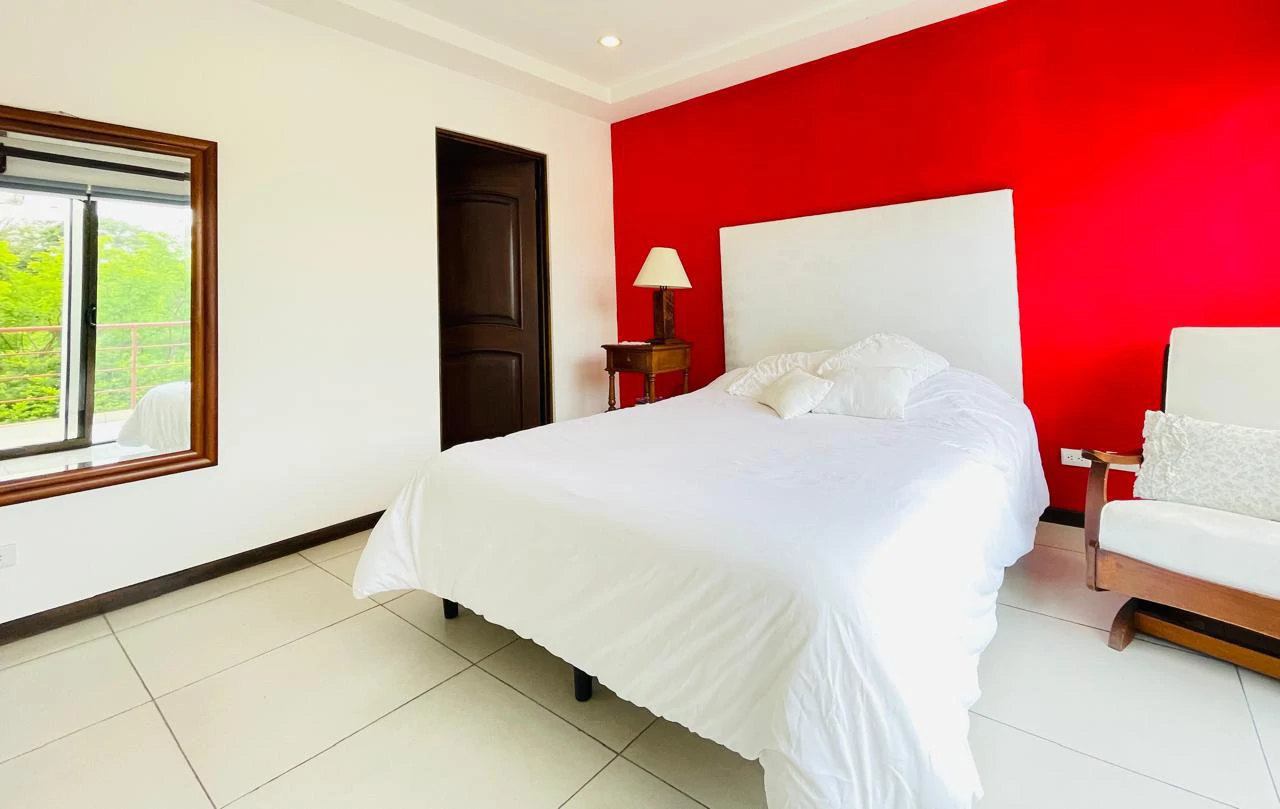 House for sale with garden Santa Ana Costa Rica - Gallery image 10