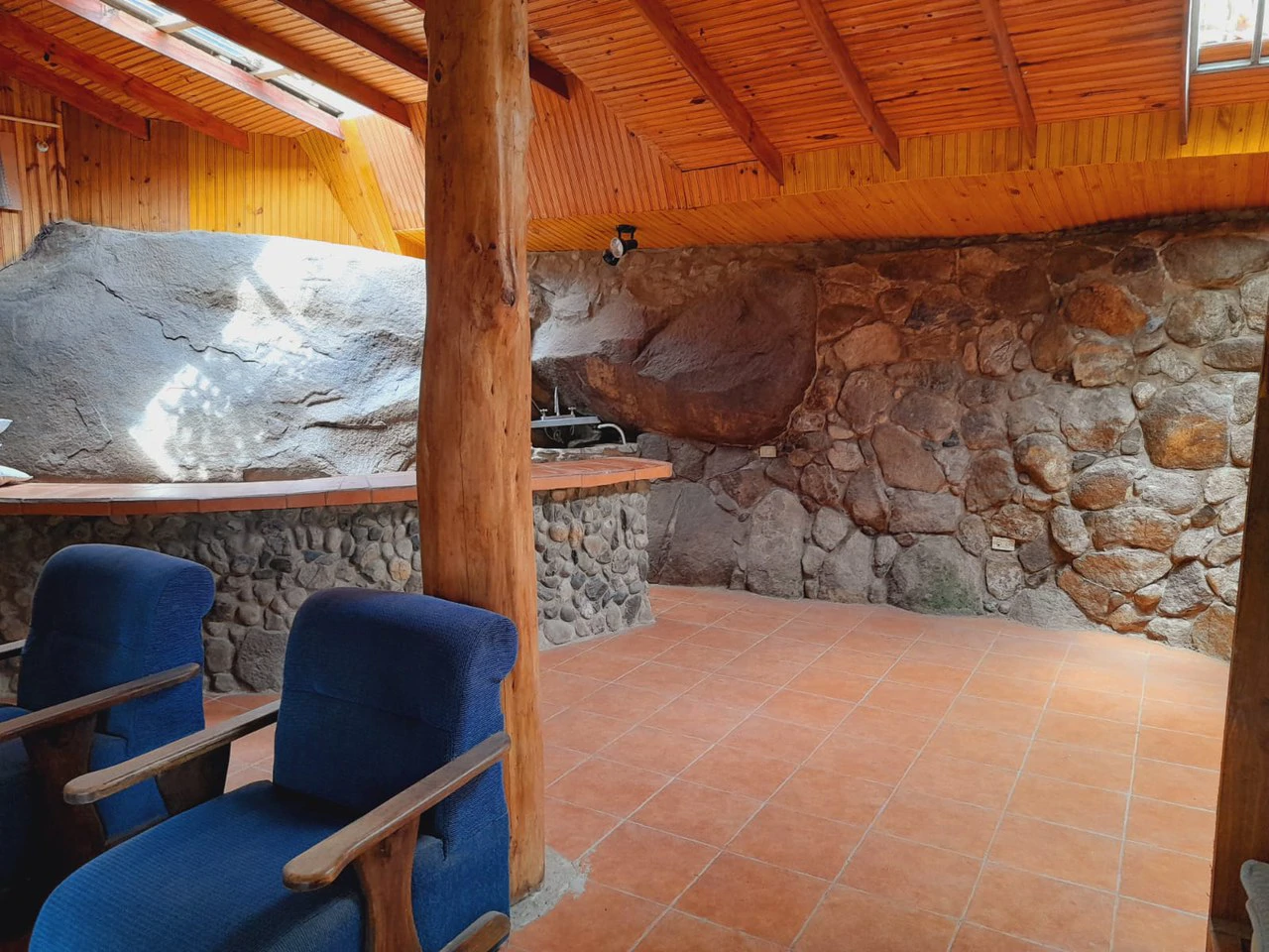 Mountain Retreat with River Views in San Gerardo de Rivas - Gallery image 9
