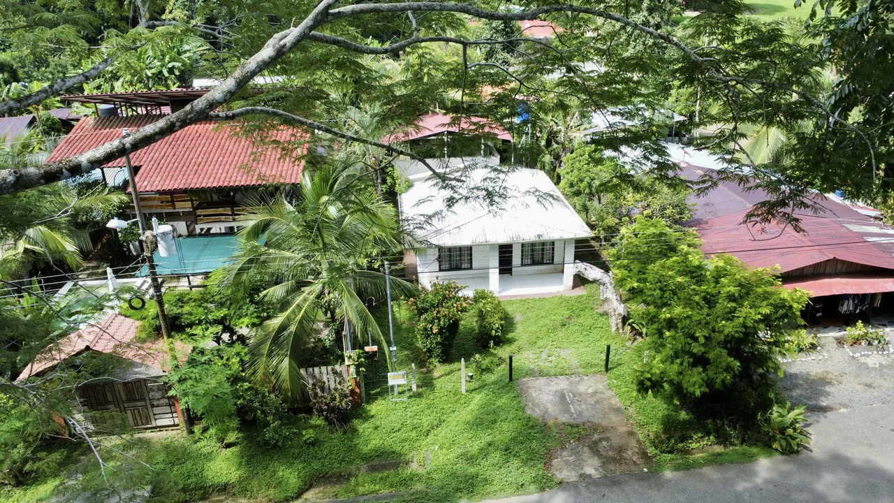 0.07 ACRES – 2 Bedroom Home On Main St In Hatillo At Very Affordable Price, Owner Financing Available!!!: House For Sale in Hatillo - Gallery image 16