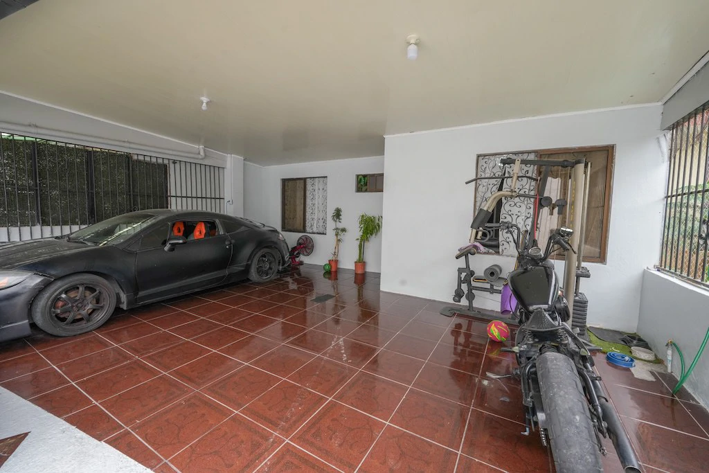 House For Sale in San Francisco de San Isidro de Heredia - Gallery image 16