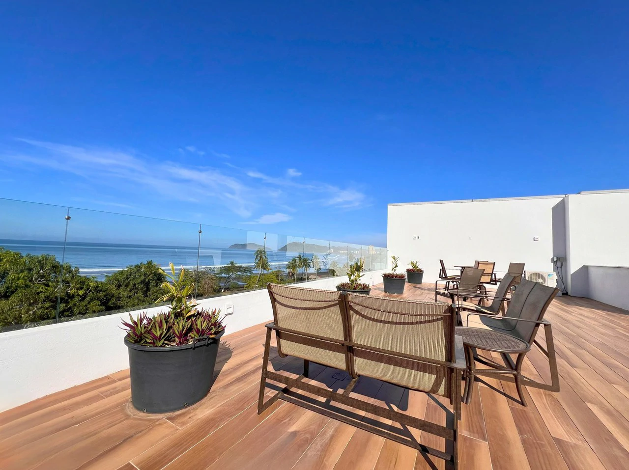 Sunset Boulevard: Stunning 2-Bedroom Oceanview Apartment for Sale in Sunset Blvd, Jaco Beach - Gallery image 18