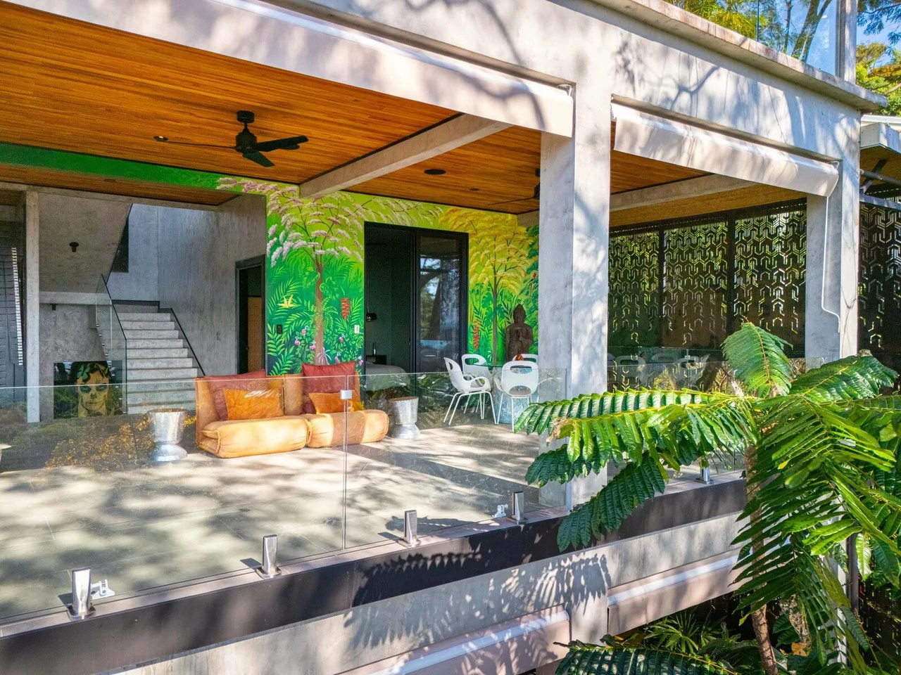 Casa Moon Diablo: Iconic Ocean View Luxury Estate with Infinity Pool, Rooftop Patio, Gym & Sauna in Manuel Antonio - Gallery image 24