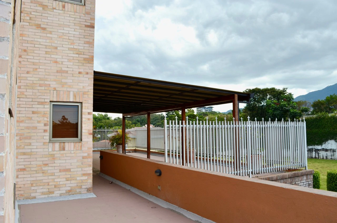 VENTA DE APARTAMENTO DE LUJO EN ESCAZU TORRE LOS LAURELES: Apartment For Sale in Los Laureles - Gallery image 9