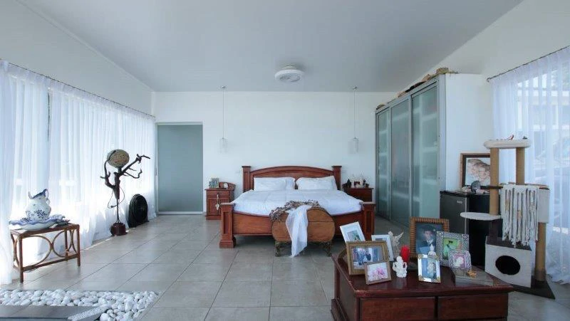 VOLCANO SUNRISE: Mountain top retreat overlooking Lake Arenal and 3 volcanoes - Gallery image 18