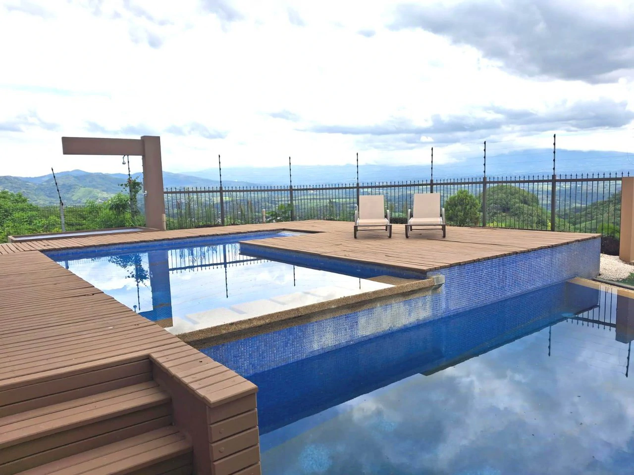 Casa Spectacular!: Entertainer's Dream Estate with Unrivaled 300° City Views! - Gallery image 6