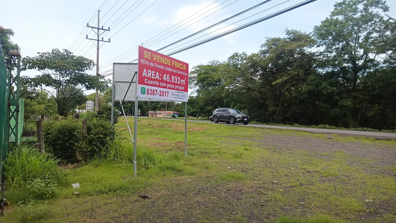 Industrial Property Complex for Sale – Prime Location on Route #21, Just 5 Minutes from Liberia International Airport - Gallery image 3