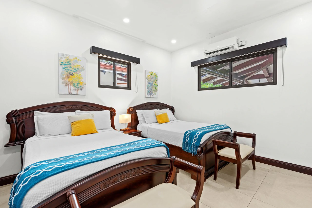 Pura Vida House: 6 bedroom 6 Bathroom Rental Juggernaut in Gated Community - Gallery image 26