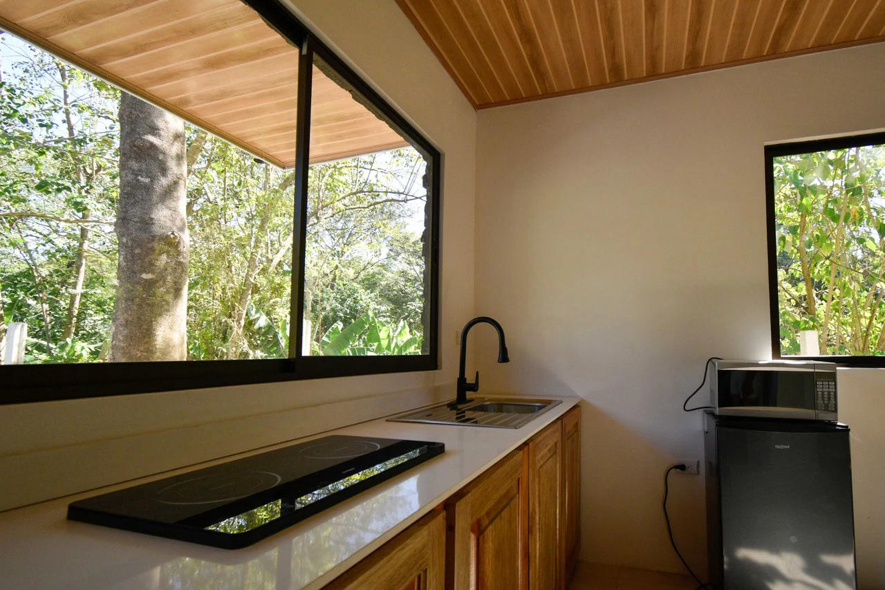 Home and Rental Apartment in Quiet Neighborhood - Gallery image 20